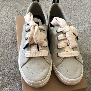 Sperry top sider crest vibe chubby ivory